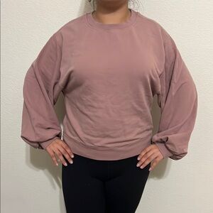 Ugg size L Women’s Crew Neck